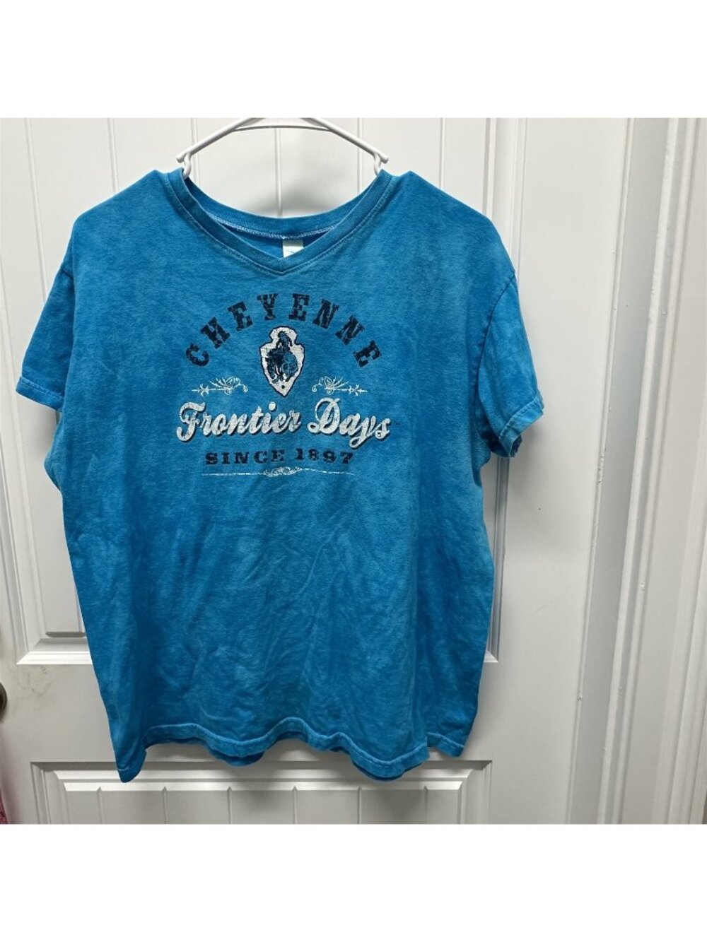 Vintage Cheyenne Frontier Days T Shirt V Neck Blue Womans Large